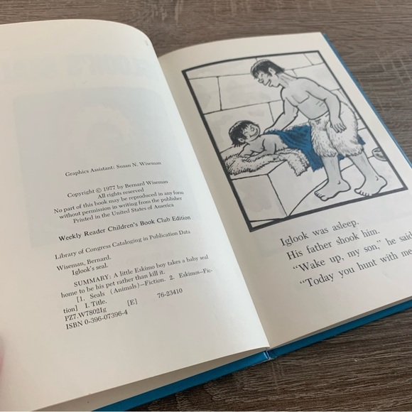 Iglook’s Seal by Bernard Wiseman - Hardcover Story Book - Picture 6 of 11